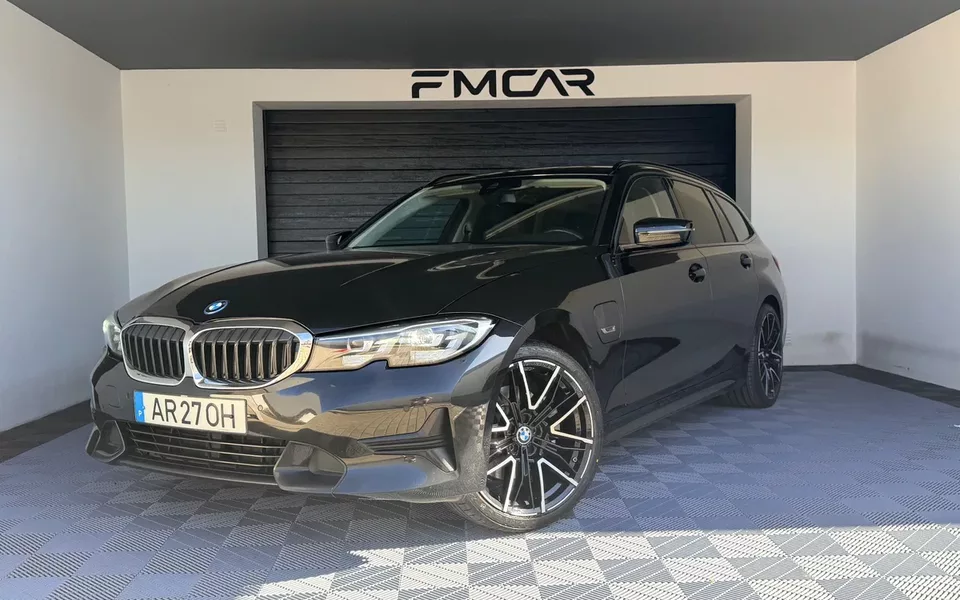 BMW 320 e Line Sport Auto