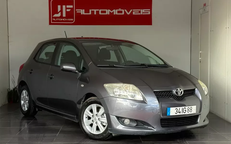 Toyota Auris 1.4 D-4D Sol DPF