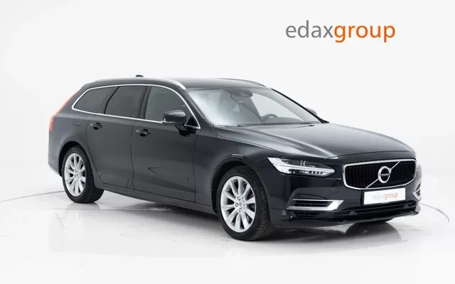 Volvo V90 2.0 T8 Momentum AWD Geartronic
