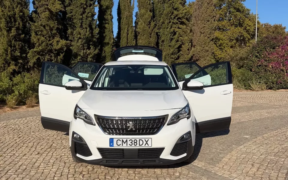 Peugeot 3008 1.2 PureTech Allure Pack
