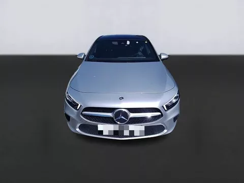 MERCEDES-BENZ Clase CLA Sedan A 200 d 4MATIC