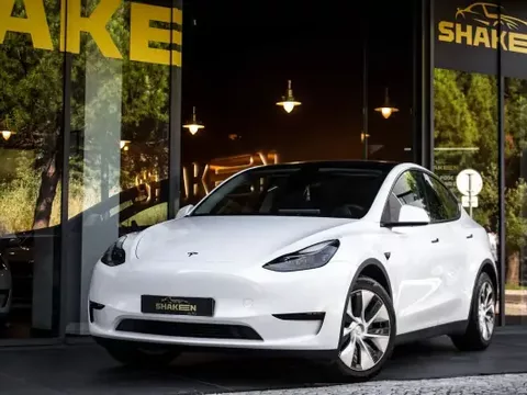 Tesla Model Y 2023 Tração Traseira