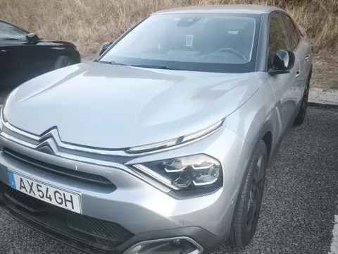 Citroën C4 X
