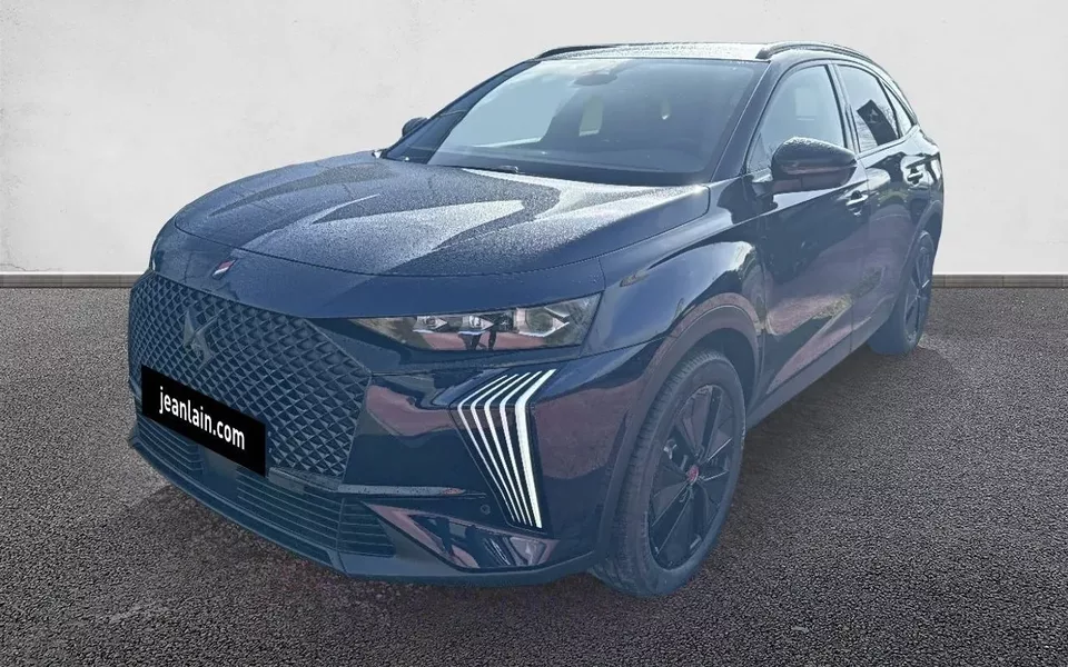 DS DS7 DS 7 BlueHDi 130 EAT8 Performance Line +