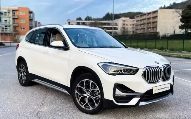 BMW X1 2021 .