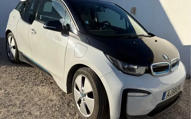 BMW i3