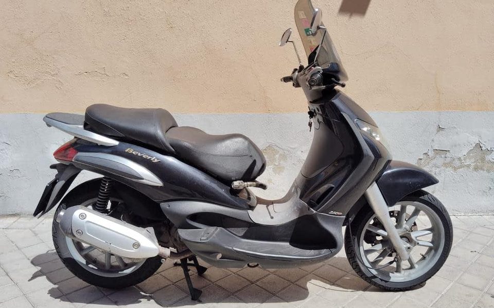PIAGGIO BEVERLY 250