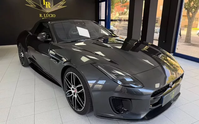 Jaguar F-Type 2.0 i4 Chequered Flag