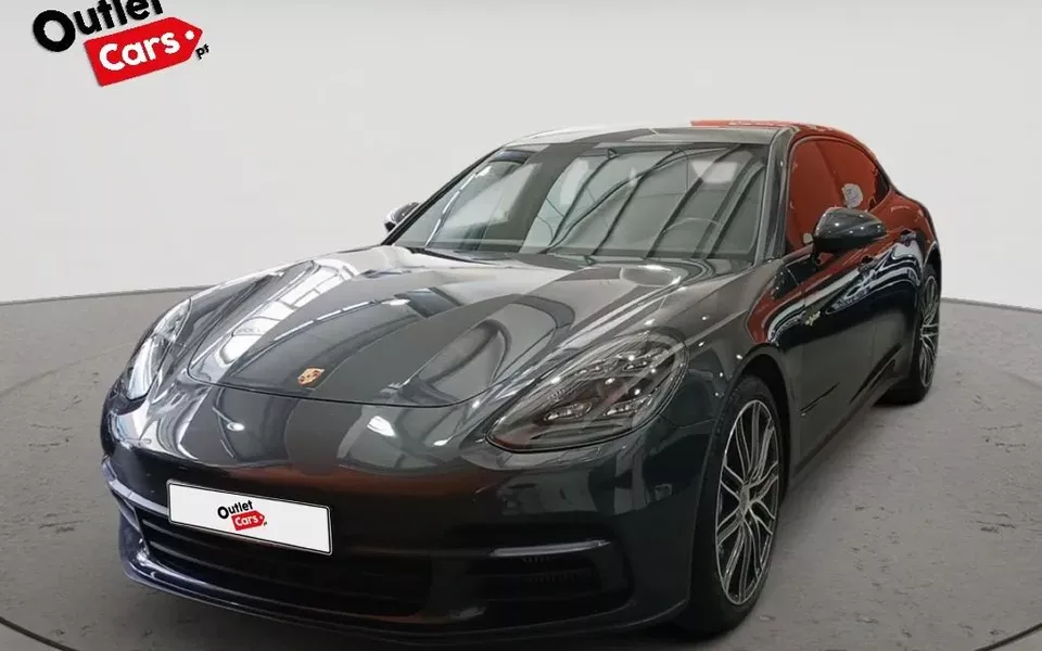 Porsche Panamera Sport Turismo 4 E-Hybrid