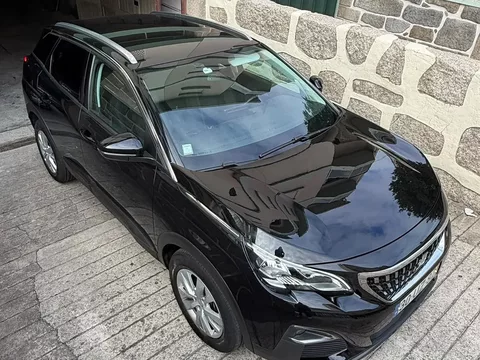 Peugeot 3008 1.5 BlueHDi Active