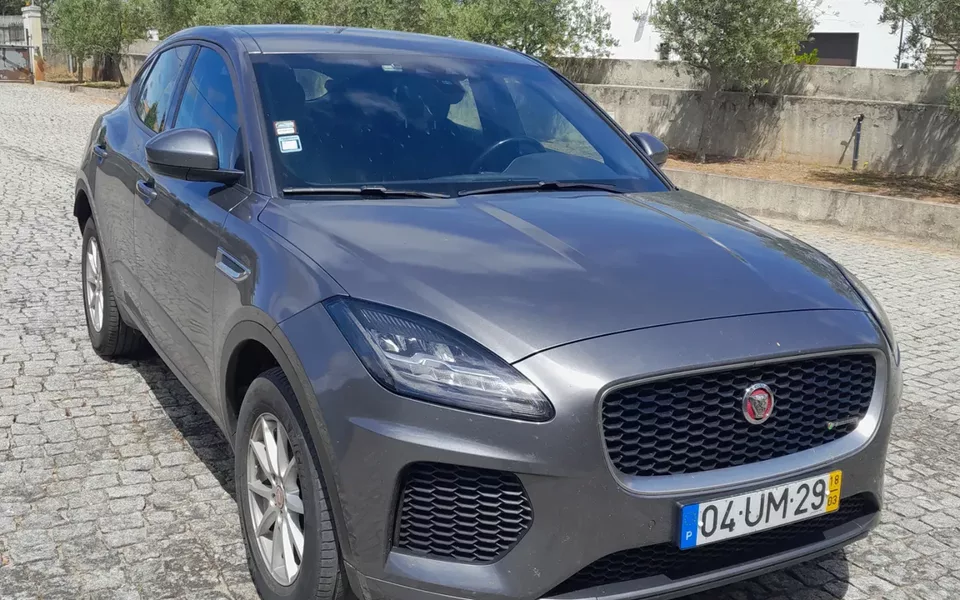 Jaguar E-Pace 2.0 i4D R-Dynamic