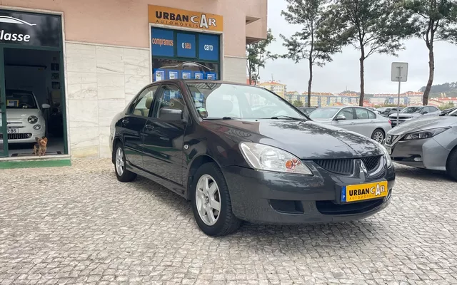 Mitsubishi Lancer