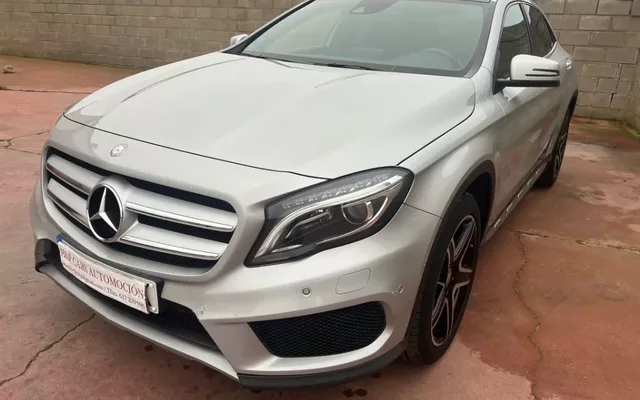 MERCEDES-BENZ Clase GLA GLA 220d AMG Line 4Matic 7G-DCT