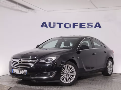 Opel Insignia 2.0 CDTI COSMO 140CV 5P # NAVI,PARKTRONIC,