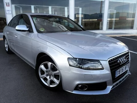 AUDI A4 A4 2.0TDI DPF 143