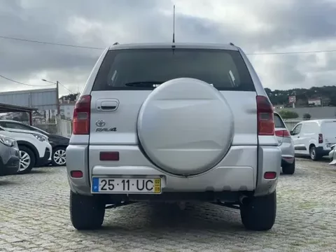 Toyota RAV4 2002 2.0 D-4D Pack 1