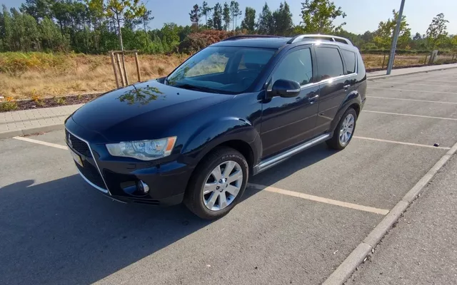 Mitsubishi Outlander 2.2 DI-D Instyle
