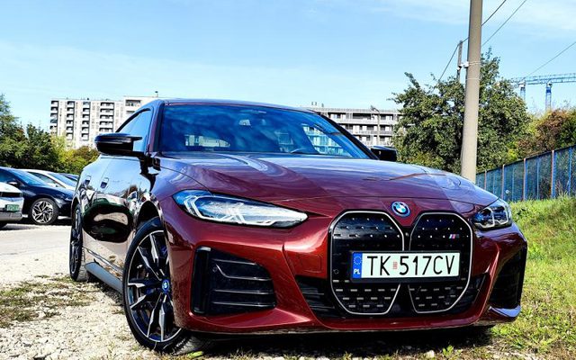 BMW i4 2023