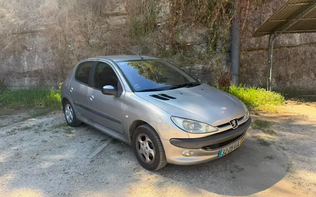 Peugeot 206 1.1 Color Line