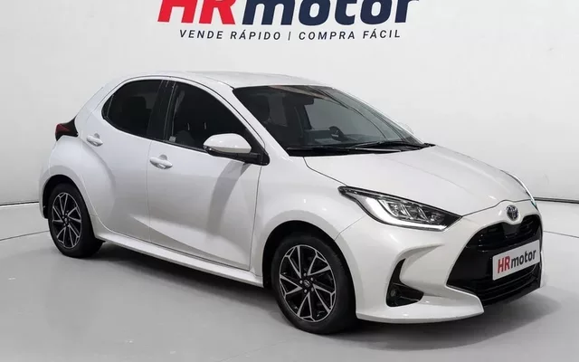 TOYOTA Yaris Yaris 120H 1.5 Active Plus