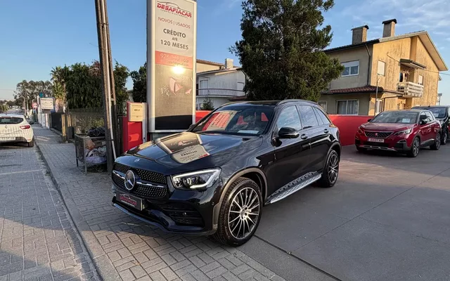 Mercedes-Benz GLC 300 de 4Matic 9G-TRONIC AMG Line