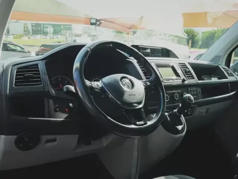 Volkswagen Transporter 2019 2.0 TDI LONGA 9 LUG