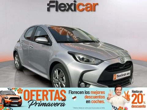 TOYOTA Yaris 120H 1.5 Active Plus