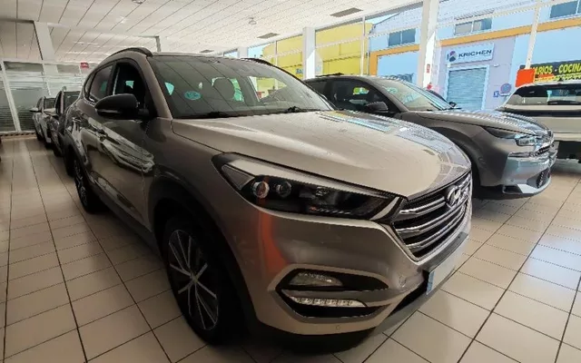 HYUNDAI Tucson TUCSON 1.6 TGDI BLUEDRIVE GO SKY DCT 2WD 5P