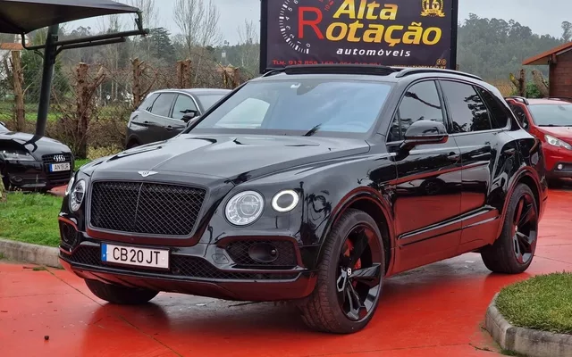 Bentley Bentayga Hybrid
