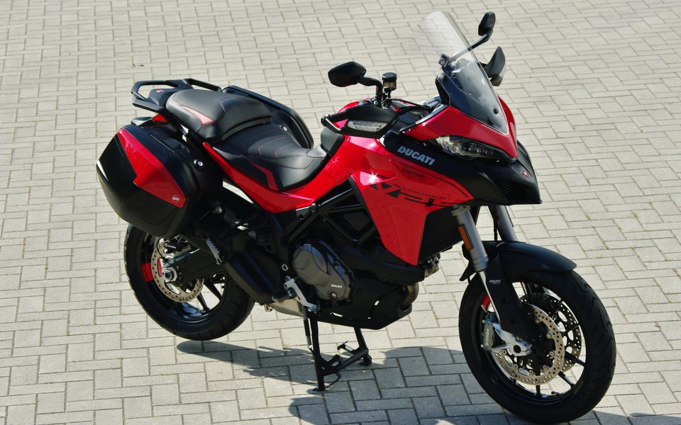 Ducati Multistrada V2 S