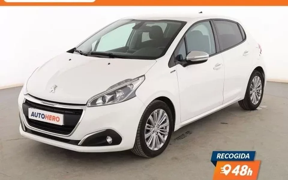 PEUGEOT 208 208 1.5BlueHDi S&S Signature 100