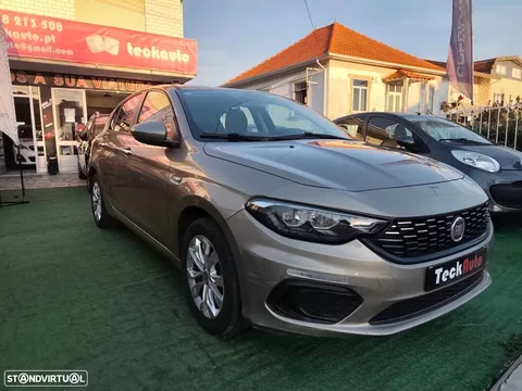 Fiat Tipo 1.3 M-Jet Easy