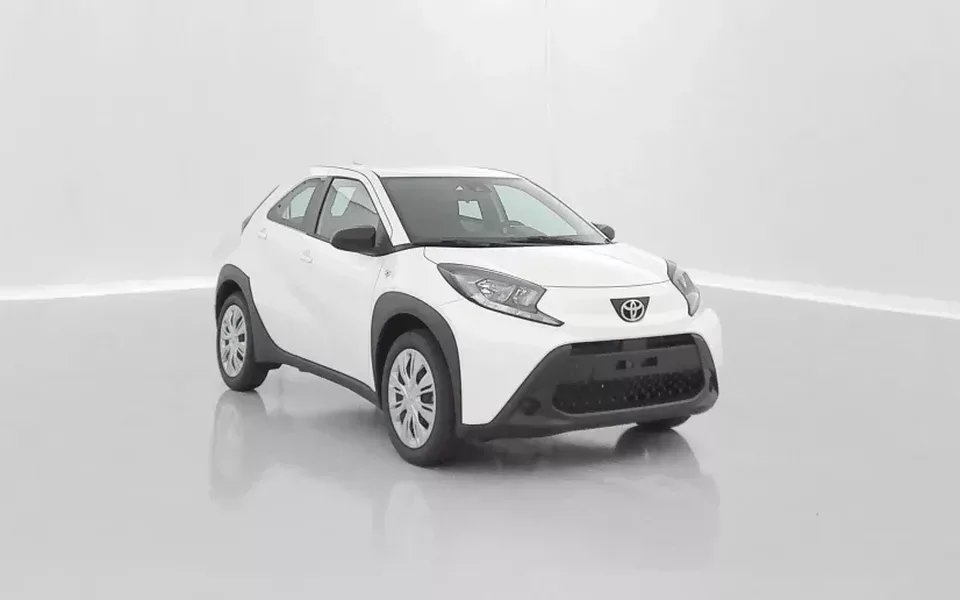 Toyota AYGO X AYGO X 1.0 VVT-i 72ch Dynamic Zéro km immatriculé