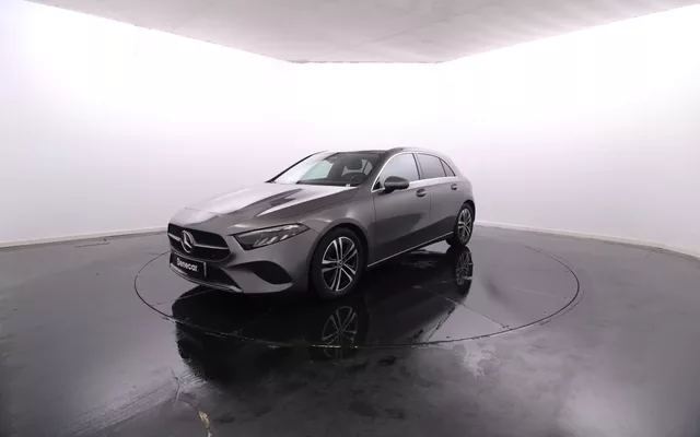 Mercedes-Benz Classe A - 200 d Progressive Advanced Cx. Aut. / Vidros Escurecidos