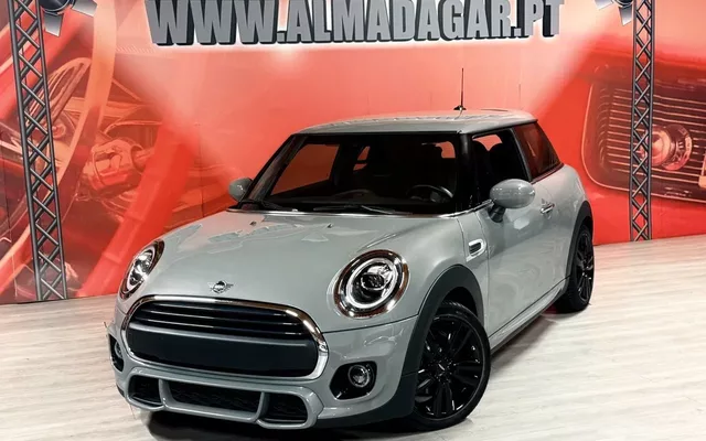 MINI 3 Portas One Sport Edition