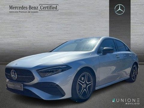 MERCEDES-BENZ Clase A 200 d Sedán