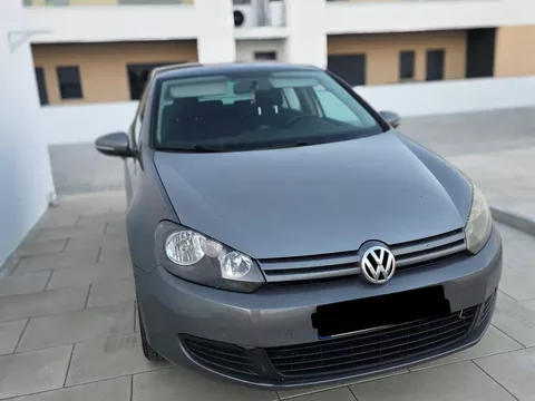 VW Golf 1.6 TDi Confortline