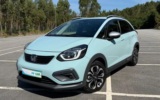 Honda Jazz Crosstar Hybrid 1.5 i-MMD Executive