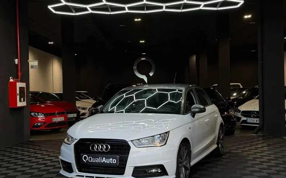 AUDI A1 Sportback 1.0 TFSI Adrenalin2