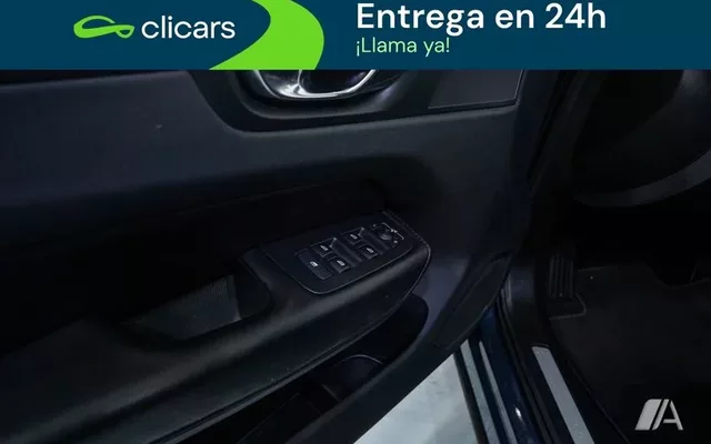 VOLVO XC60 XC60 B4 Momentum Pro FWD Aut.