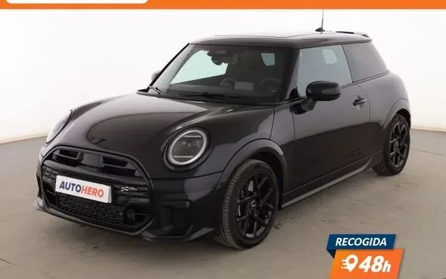 MINI Cooper C John Works Trim