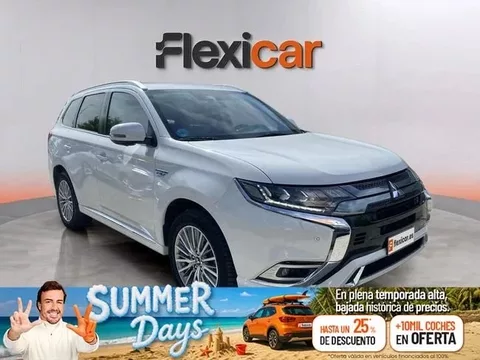 MITSUBISHI Outlander Outlander PHEV Kaiteki 4WD