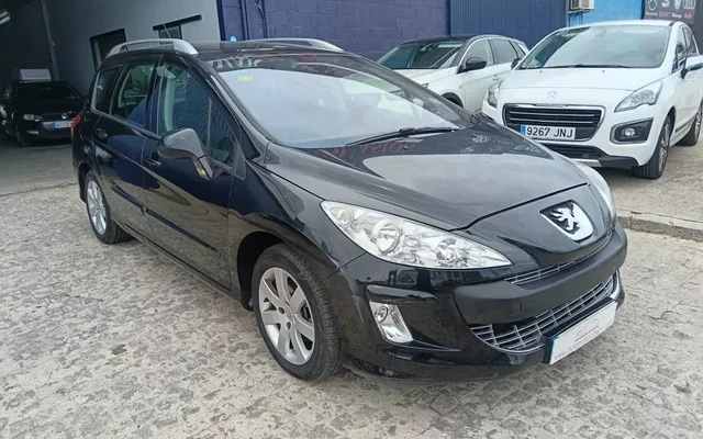 PEUGEOT 308 308 SW 1.6HDI Confort - 4890€ en Cordoba