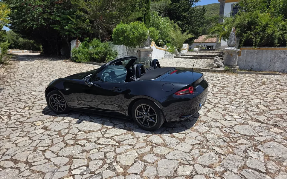 Mazda MX-5 MZR 1.5 Sky.Excellence Navi