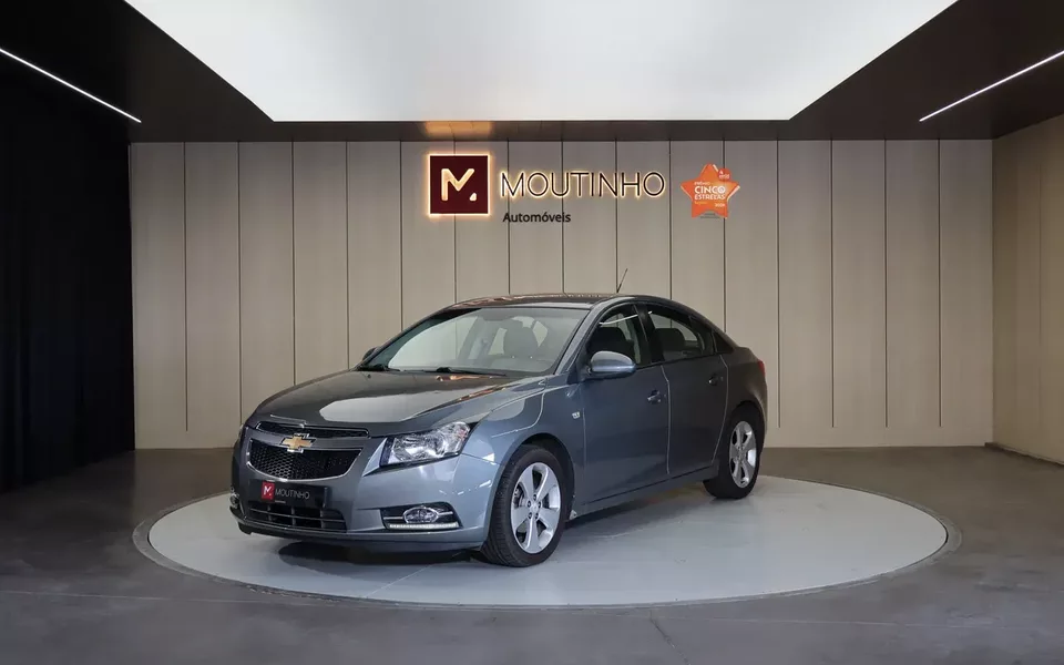 Chevrolet Cruze 1.6 LS
