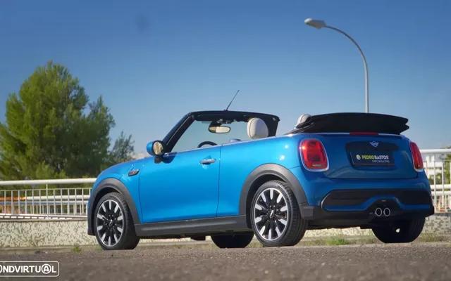 MINI Cabrio Cooper S Premium Classic Auto