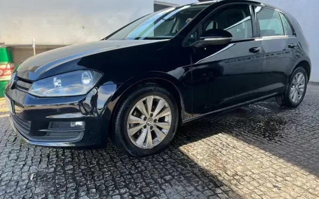 Volkswagen Golf 2015 1.6 TDi BlueMotion Confortline