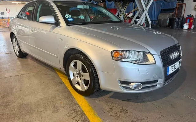 AUDI A4 A4 2.0TDI DPF