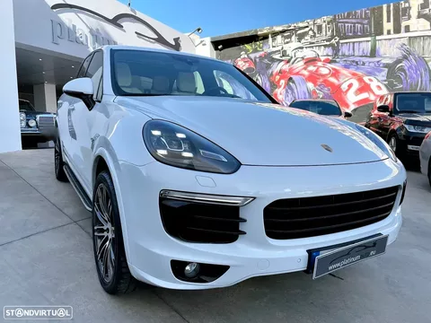 Porsche Cayenne S E-Hybrid