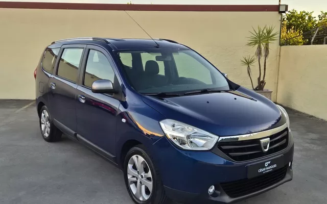 Dacia Lodgy 1.5 dCi SL 10 Anos 7L